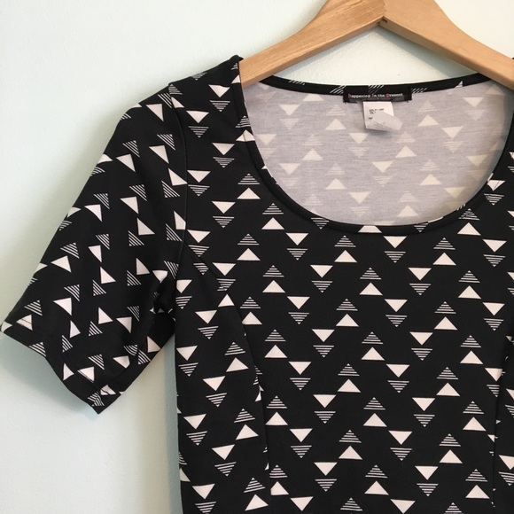 Black Peplum Top Abstract Print Small Juniors - Picture 3 of 5